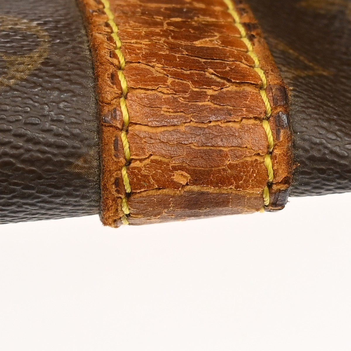 Louis Vuitton Keepall 55 Travel Handbag Monogram