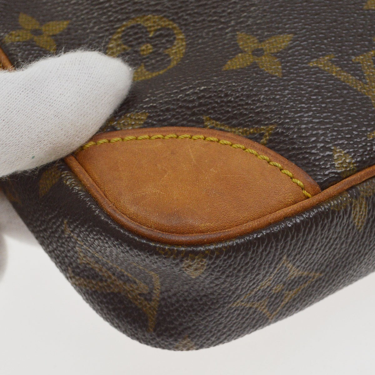 Louis Vuitton Marly Dragonne PM Clutch Bag Purse