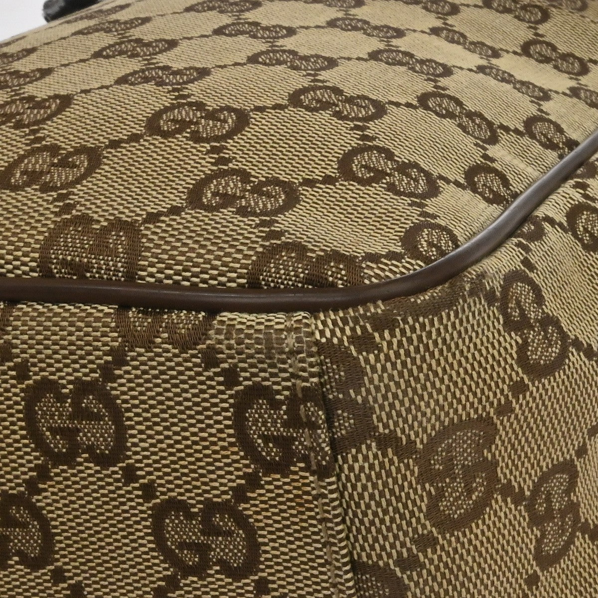 Gucci Beige Canvas GG Shoulder Bag