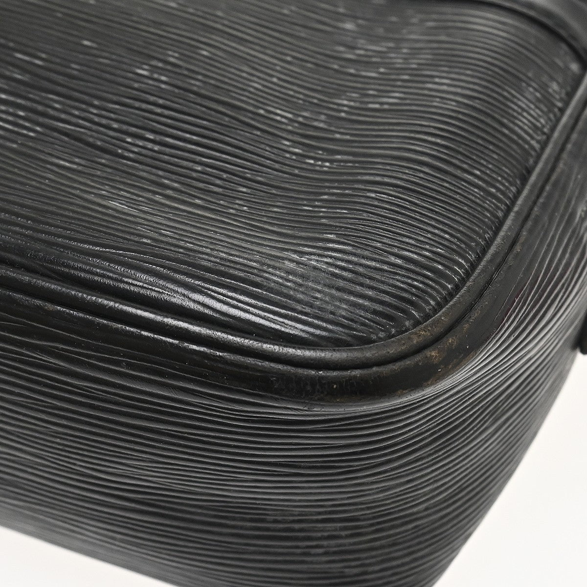 Louis Vuitton Epi Trocadero 27 Shoulder Bag Black