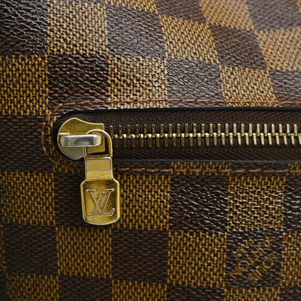 Louis Vuitton Damier Brooklyn MM Shoulder Bag