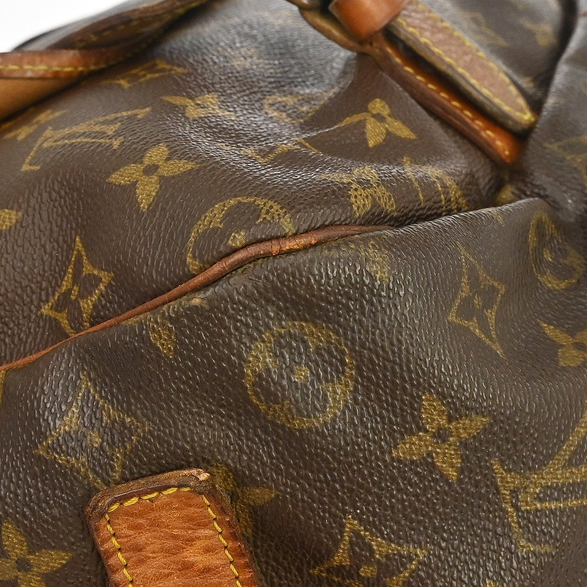 Louis Vuitton Monogram Saumur 43 Messenger Bag