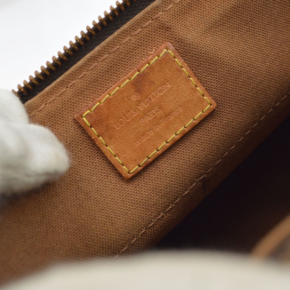 Louis Vuitton Popincourt Long Shoulder Bag