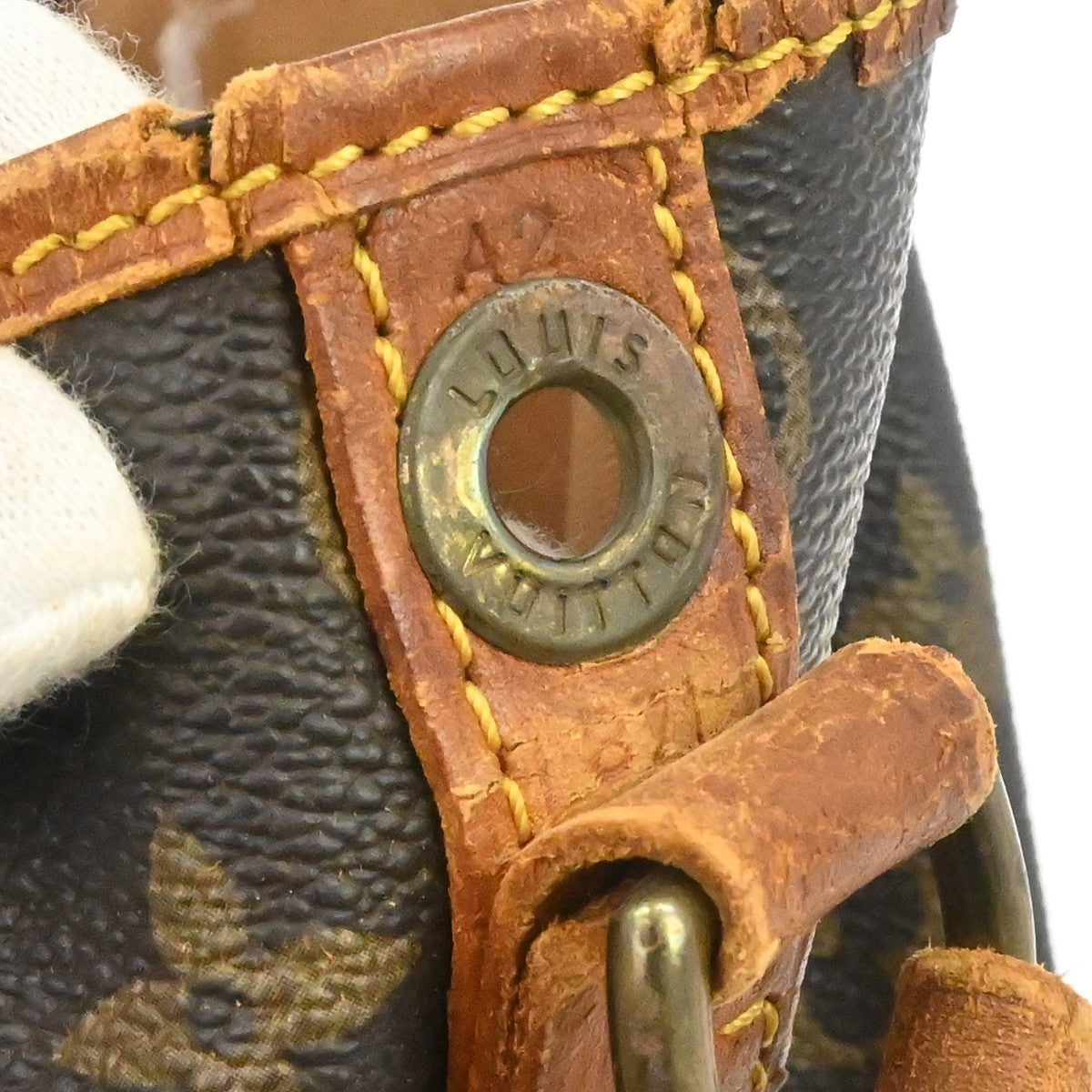 Louis Vuitton Noe Drawstring Shoulder Bag Monogram