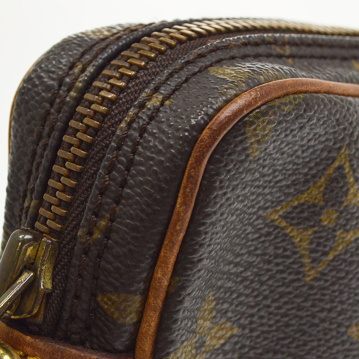 Louis Vuitton Marly Dragonne PM Clutch Bag Purse