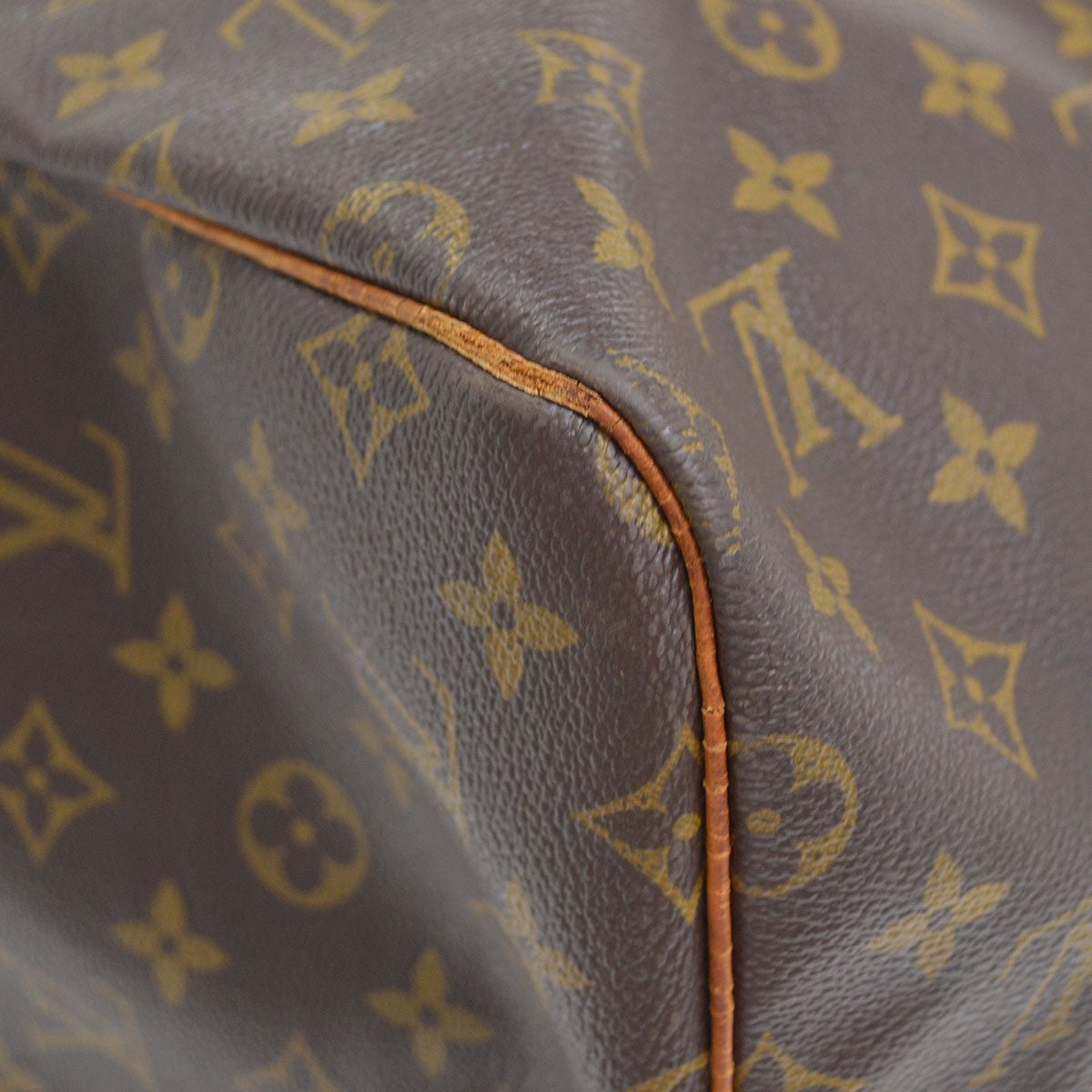 Louis Vuitton Keepall 55 Travel Handbag Monogram