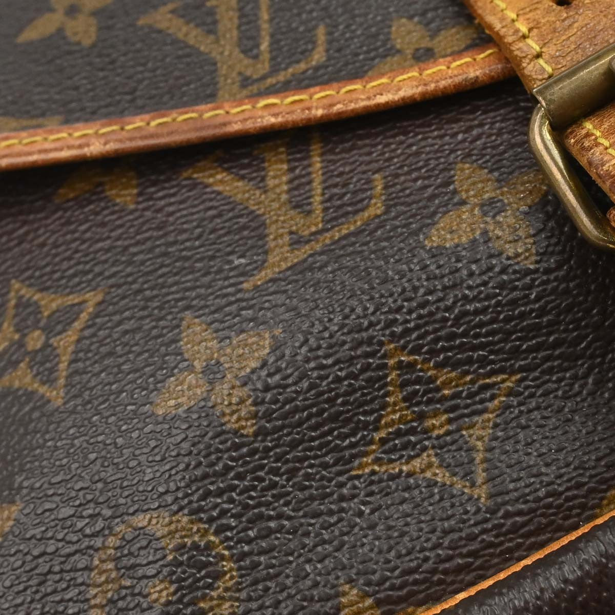 Louis Vuitton Monogram Saumur 30 Messenger Bag