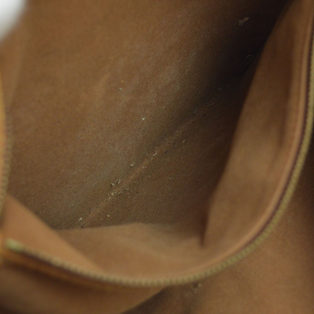 Louis Vuitton Cabas Mezzo Hand Tote Bag Monogram