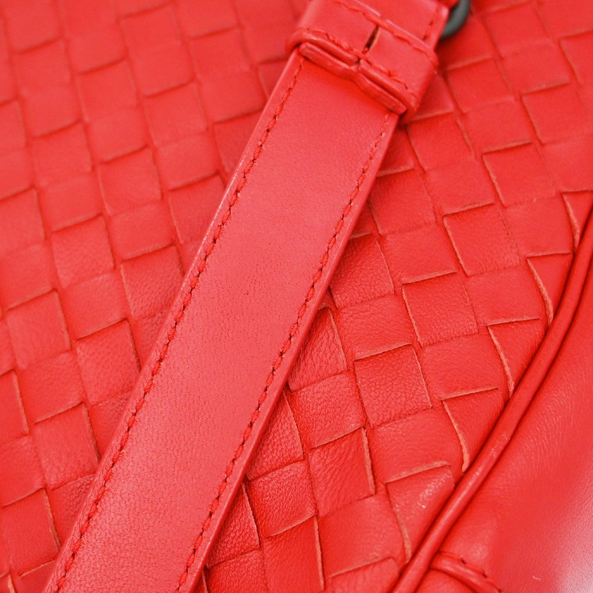 Bottega Veneta Red Intrecciato Shoulder Bag