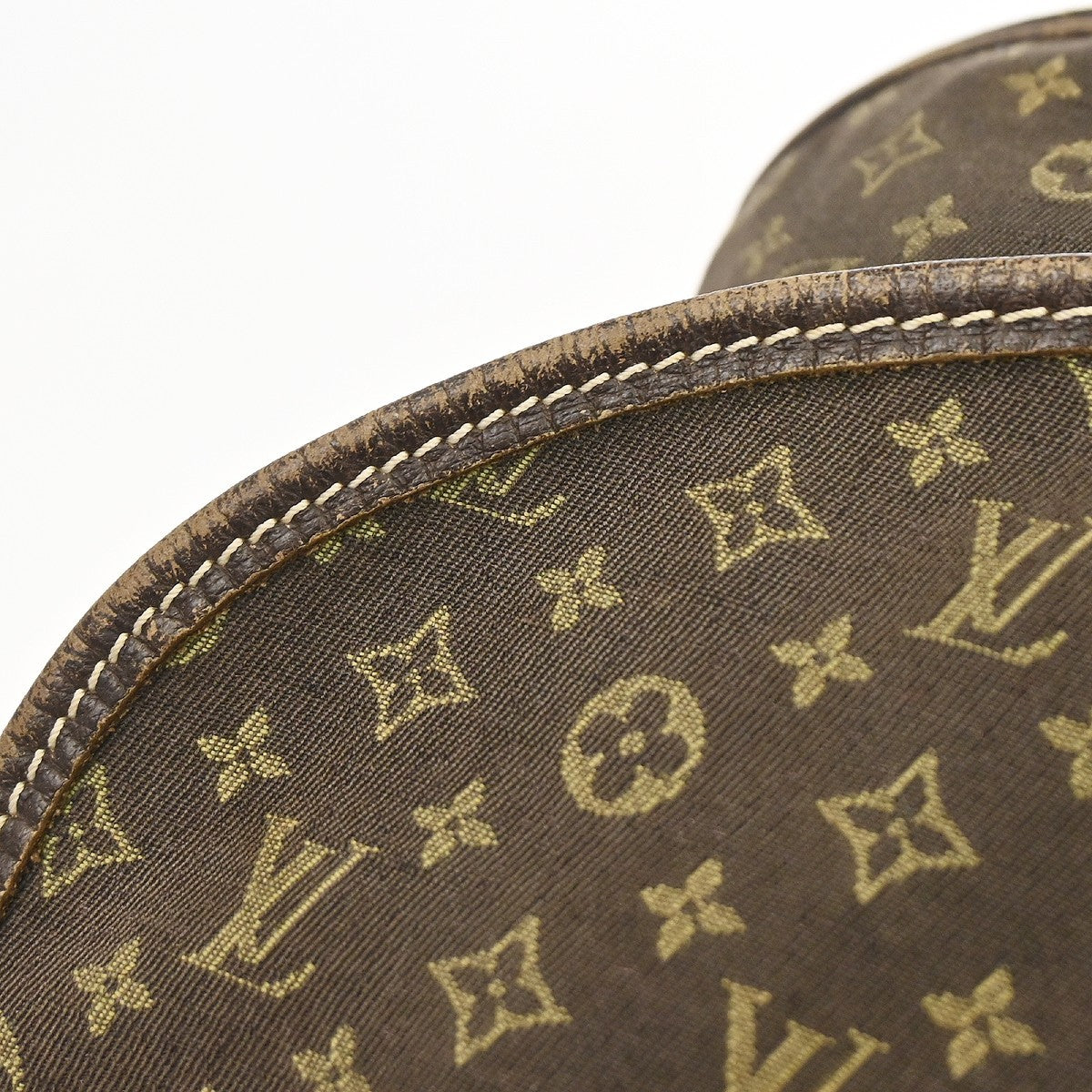 Louis Vuitton Mini Lin Saumur 30 Shoulder Bag