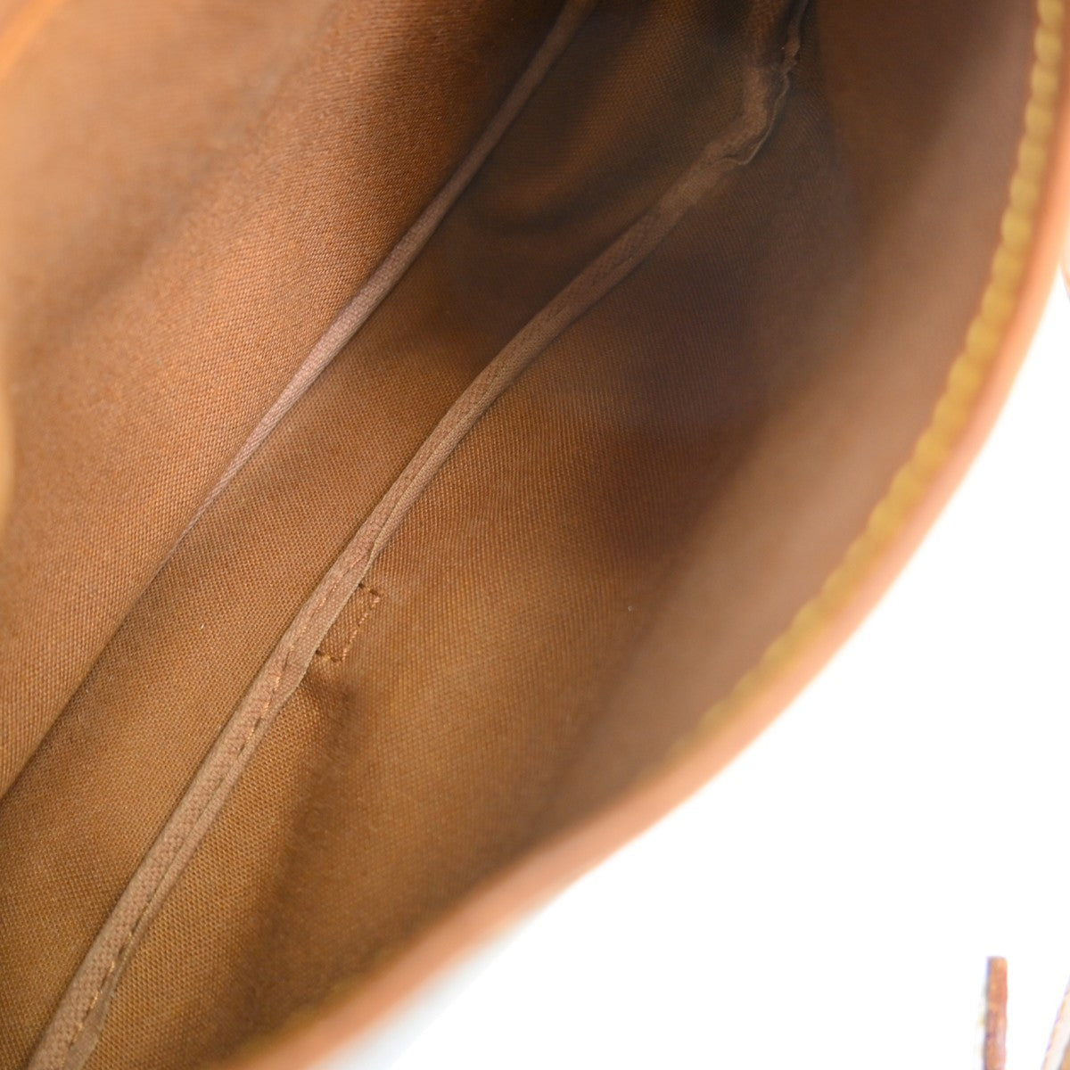 Louis Vuitton Monogram Saumur 30 Messenger Bag