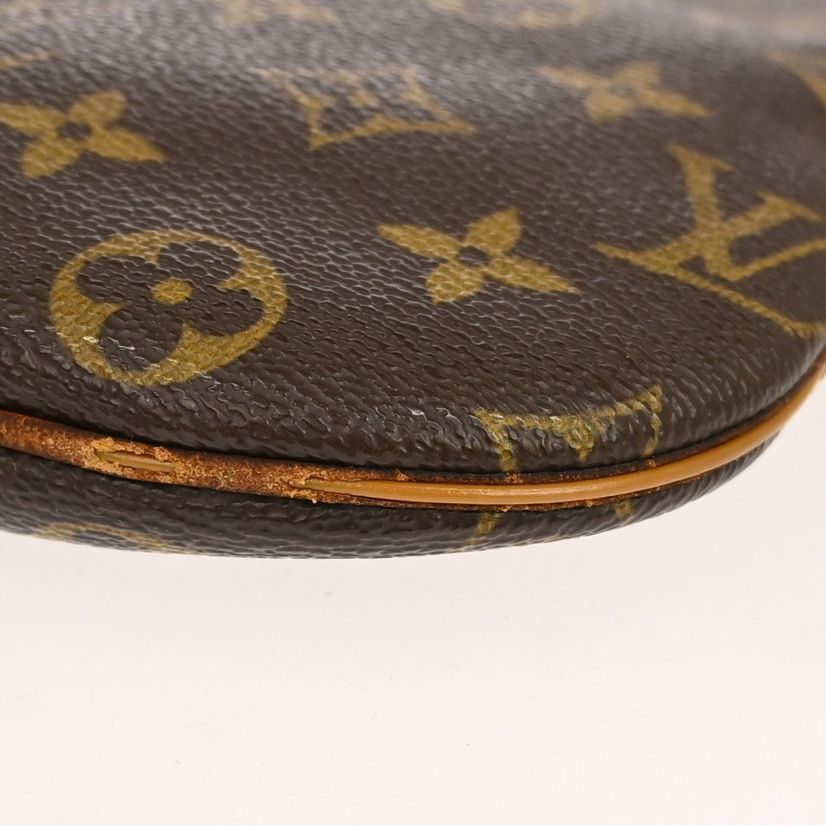 Louis Vuitton Pochette Bosphore Shoulderbag