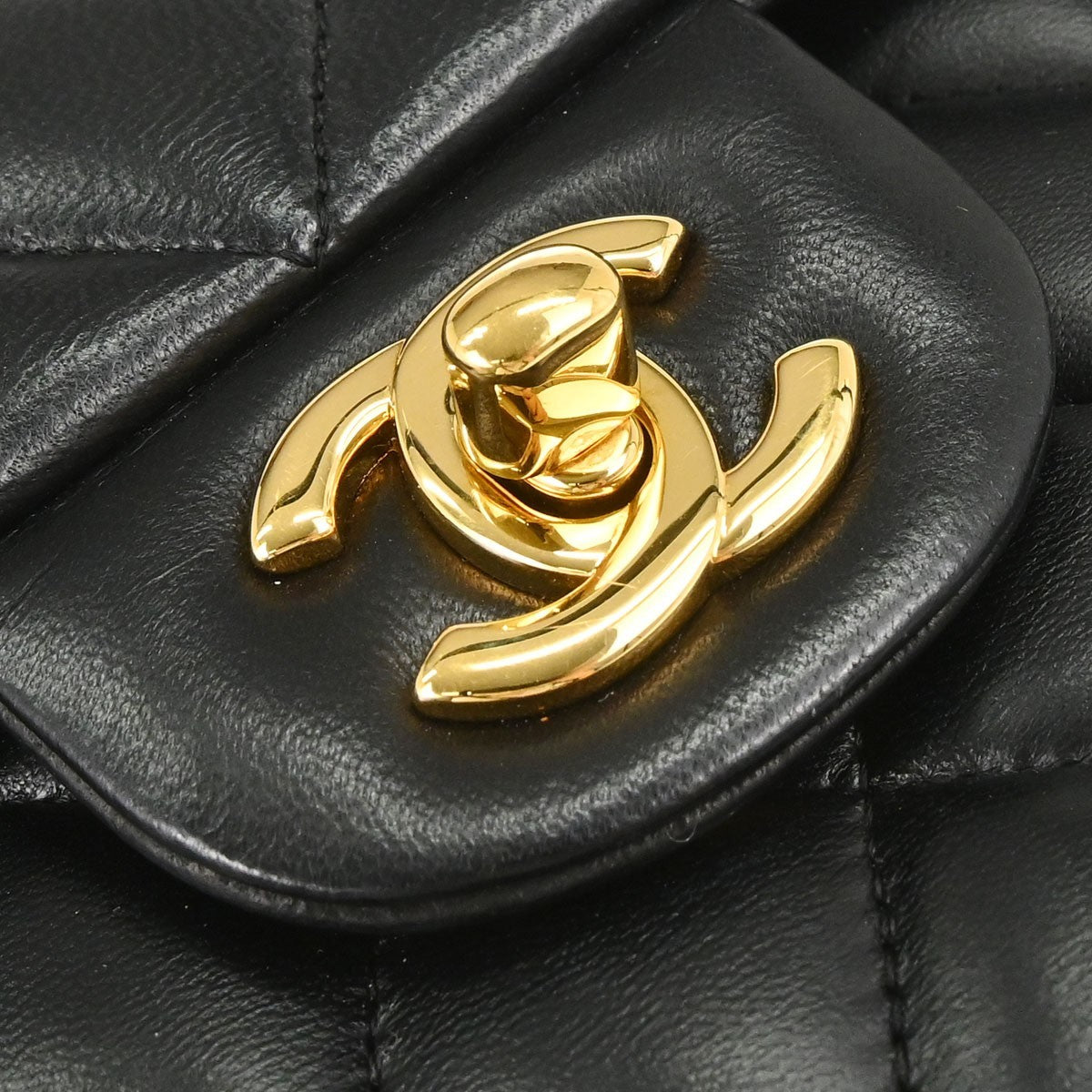 Chanel Black Lambskin Medium Classic Double Flap Shoulder Bag