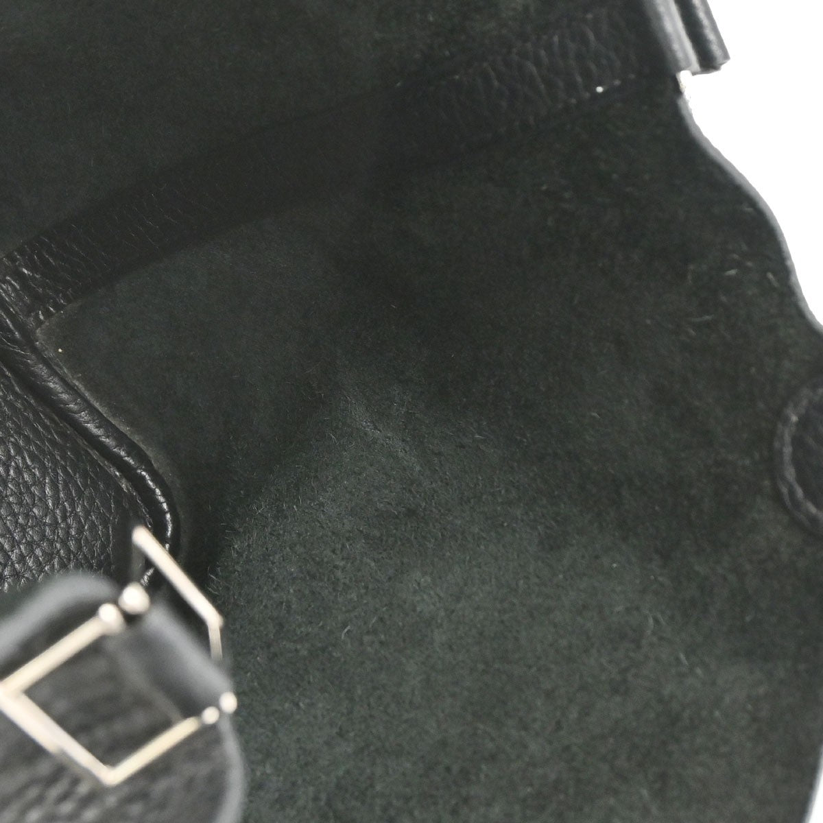 Hermès Black Taurillon Clemence Picotin Lock 18 PM Handbag