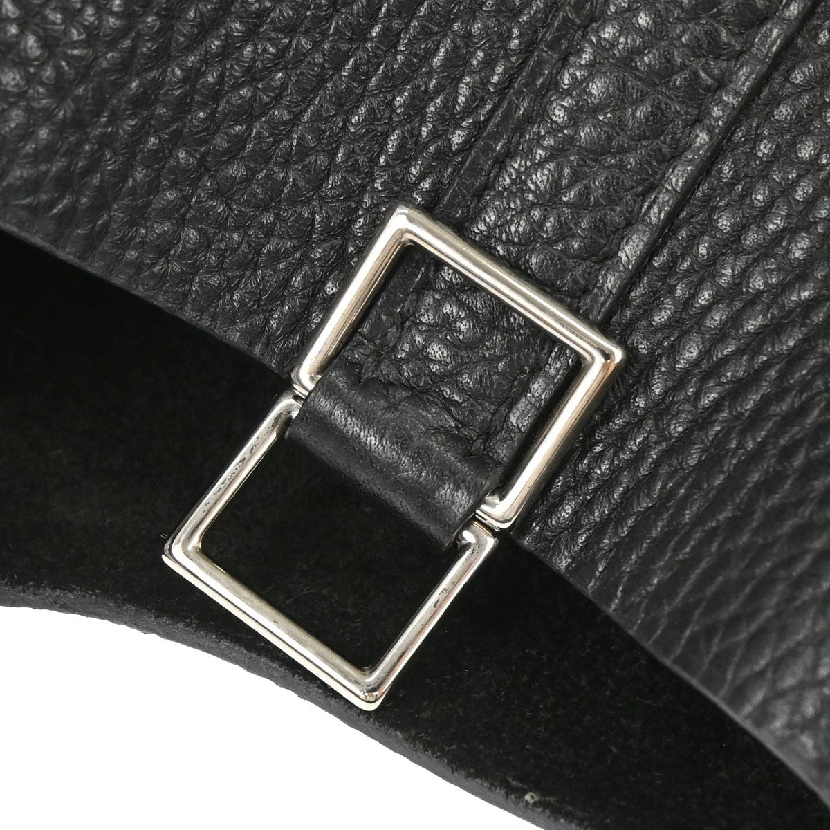 Hermès Black Taurillon Clemence Picotin Lock 18 PM Handbag
