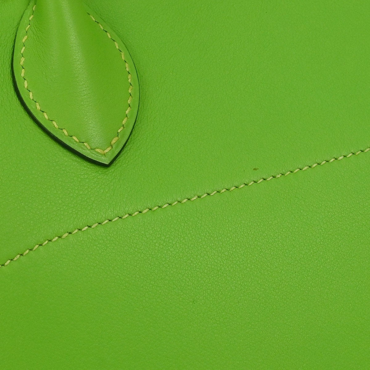 Hermès Apple Green Gulliver Bolide 31 2way Handbag
