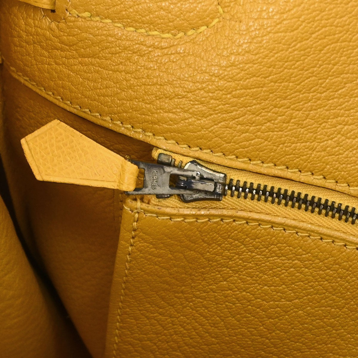 Hermès Jaune Courchevel Birkin 35 Handbag