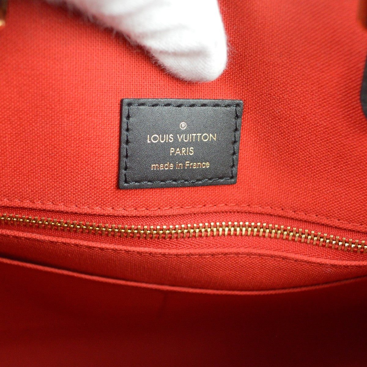 Louis Vuitton Monogram Giant Reverse OnTheGo MM Tote Bag