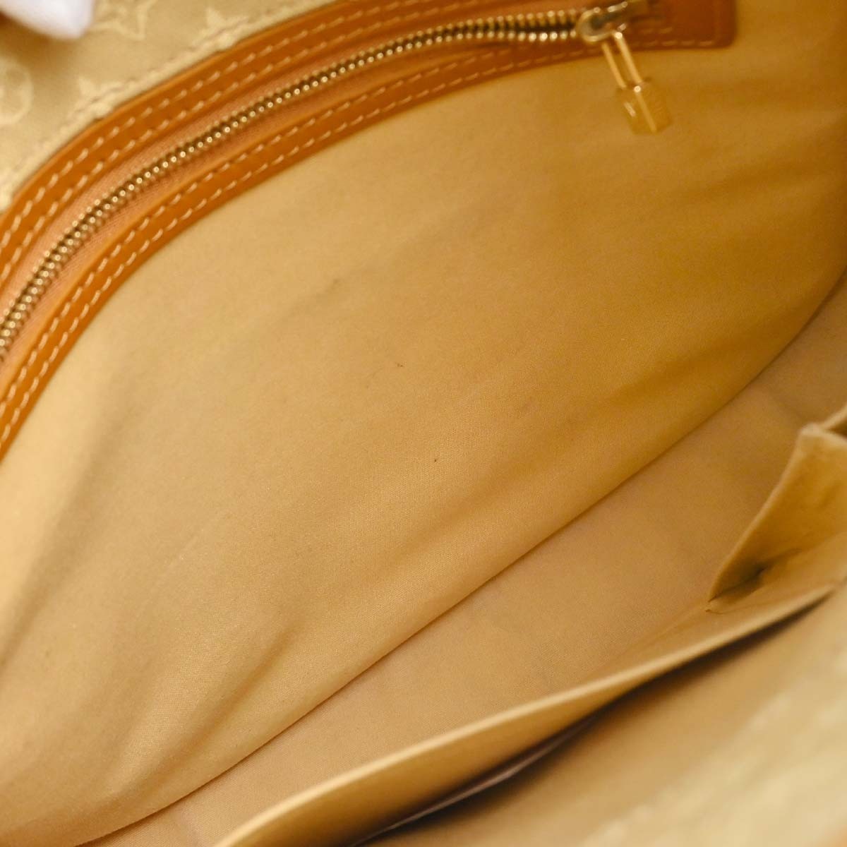 Louis Vuitton Monogram Mini Besace Mary Kate Shoulder Bag