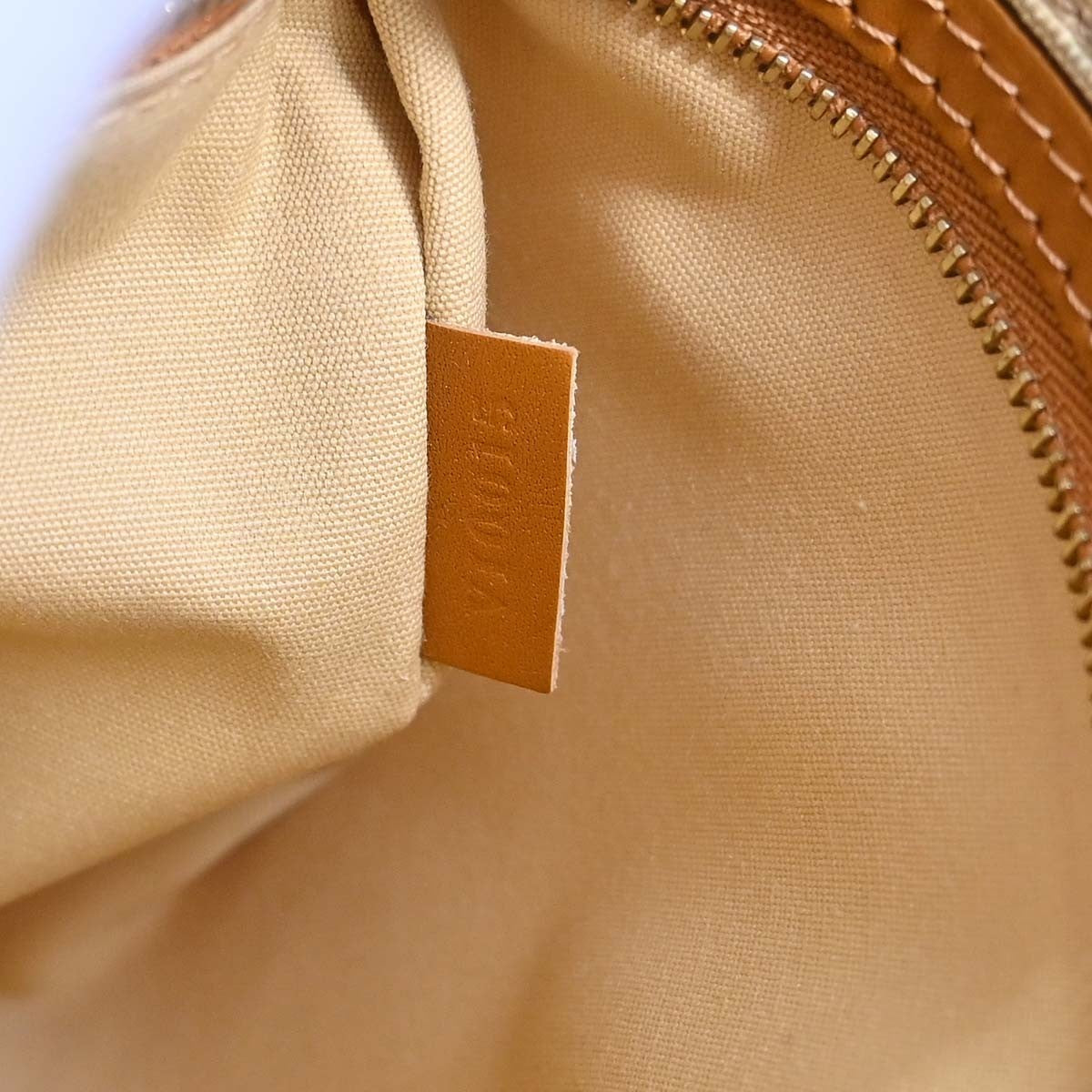 Louis Vuitton Monogram Mini Besace Mary Kate Shoulder Bag