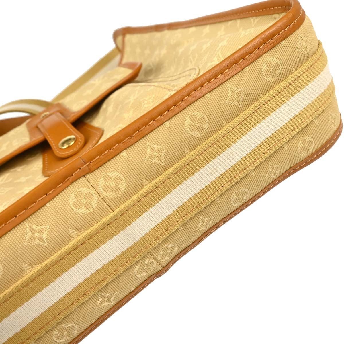 Louis Vuitton Monogram Mini Besace Mary Kate Shoulder Bag