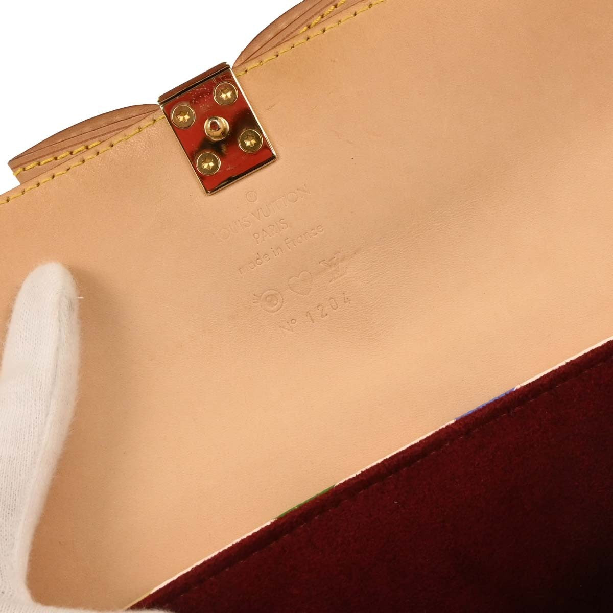 Louis Vuitton Eye Love Monogram Pochette Eye Miss You