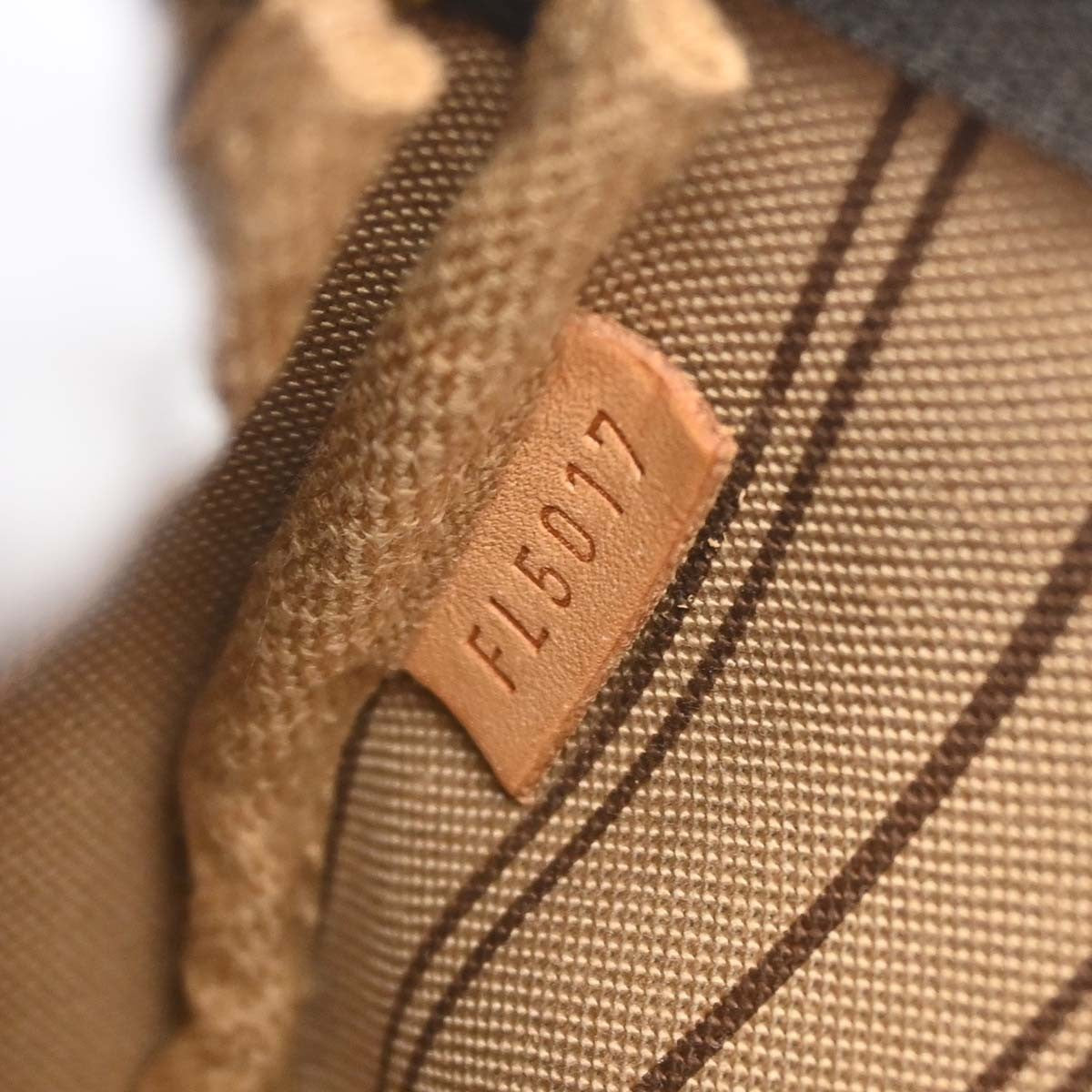 Louis Vuitton Monogram Mini Pochette Accessoires Handbag