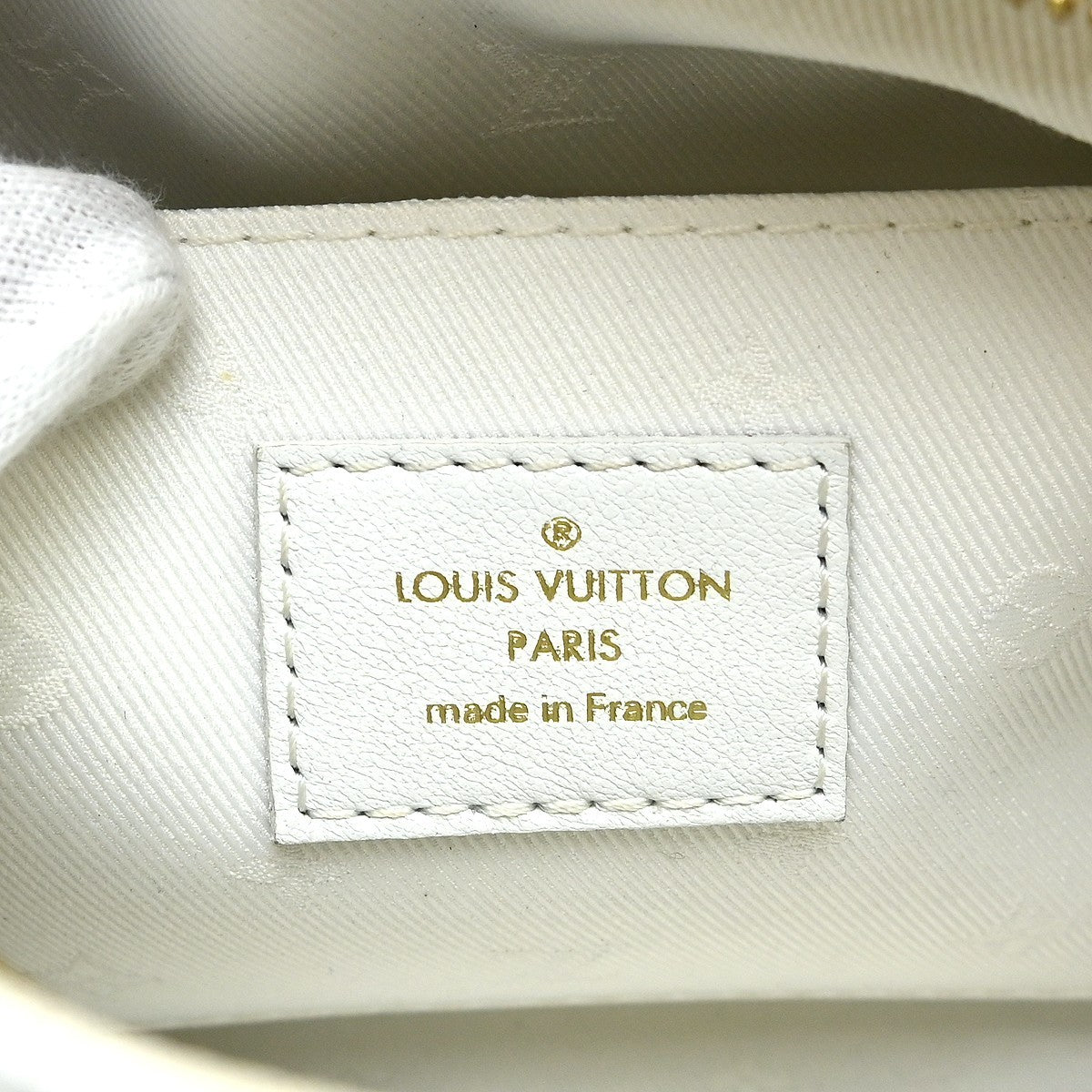 Louis Vuitton White Bubblegram Papillon BB Shoulder Bag
