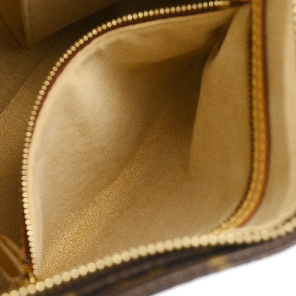 Louis Vuitton Monogram Looping MM Handbag
