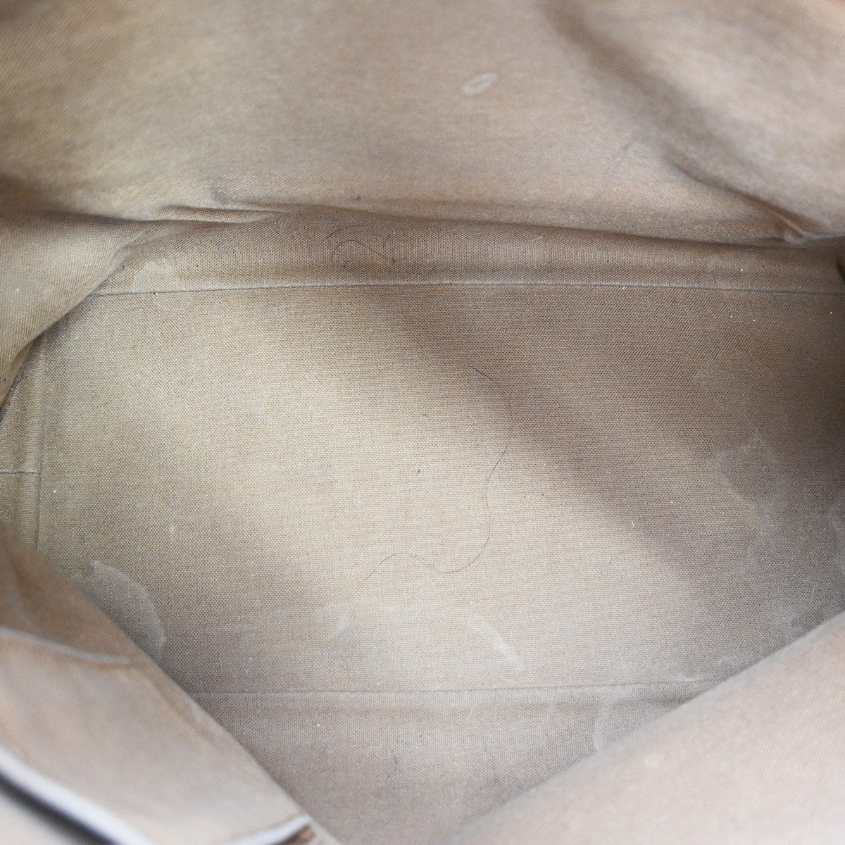 Louis Vuitton Cabas Mezzo Hand Tote Bag