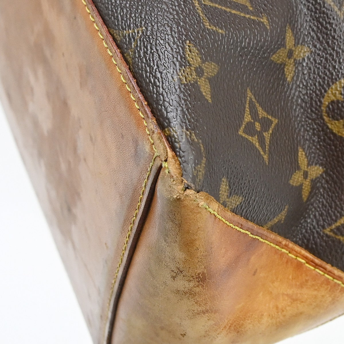 Louis Vuitton Cabas Mezzo Hand Tote Bag