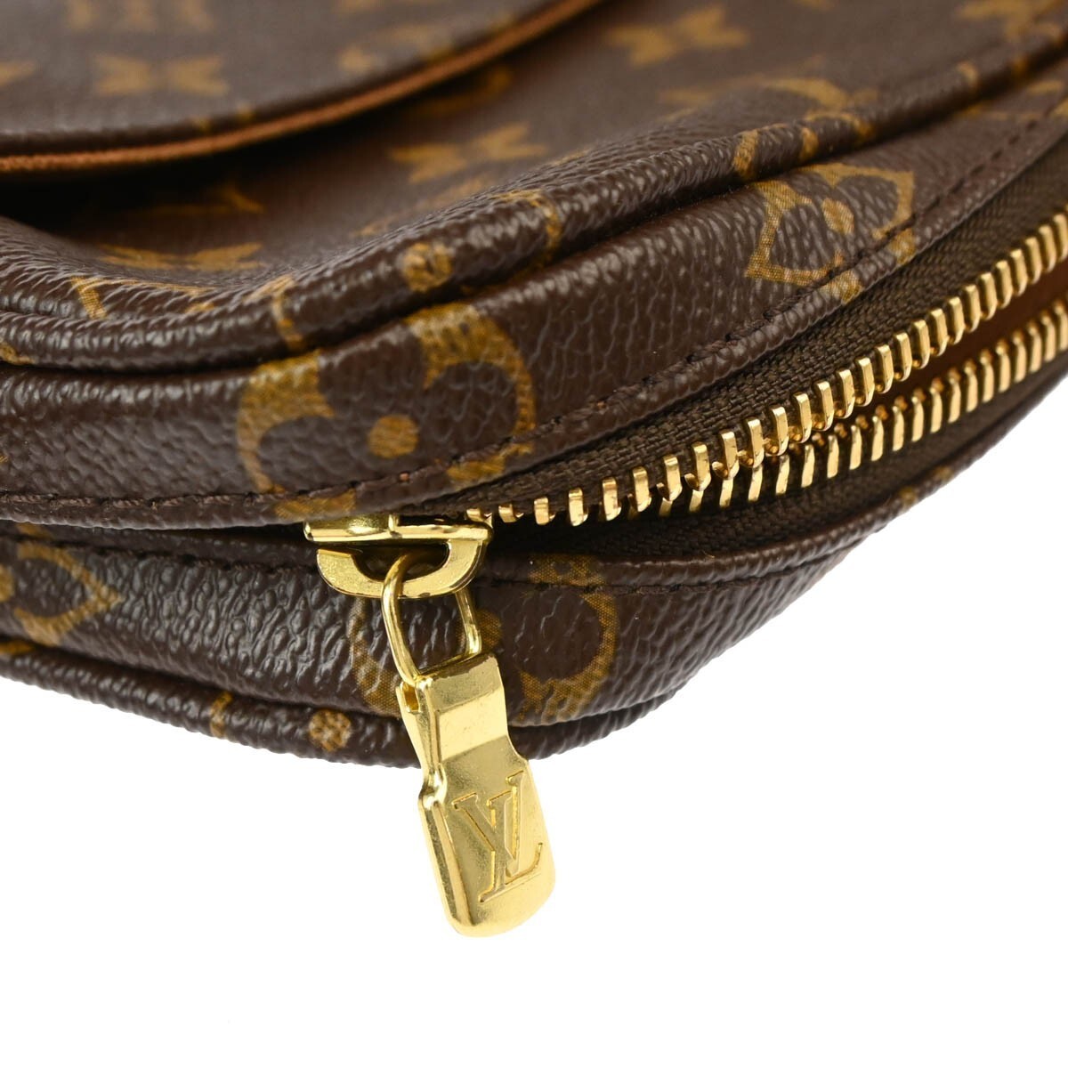 Louis Vuitton Monogram Trotteur Beaubourg Shoulder Bag