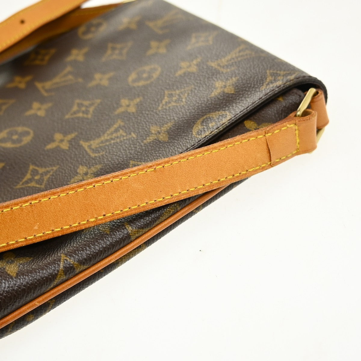 Louis Vuitton Musette Salsa Short Shoulder Bag