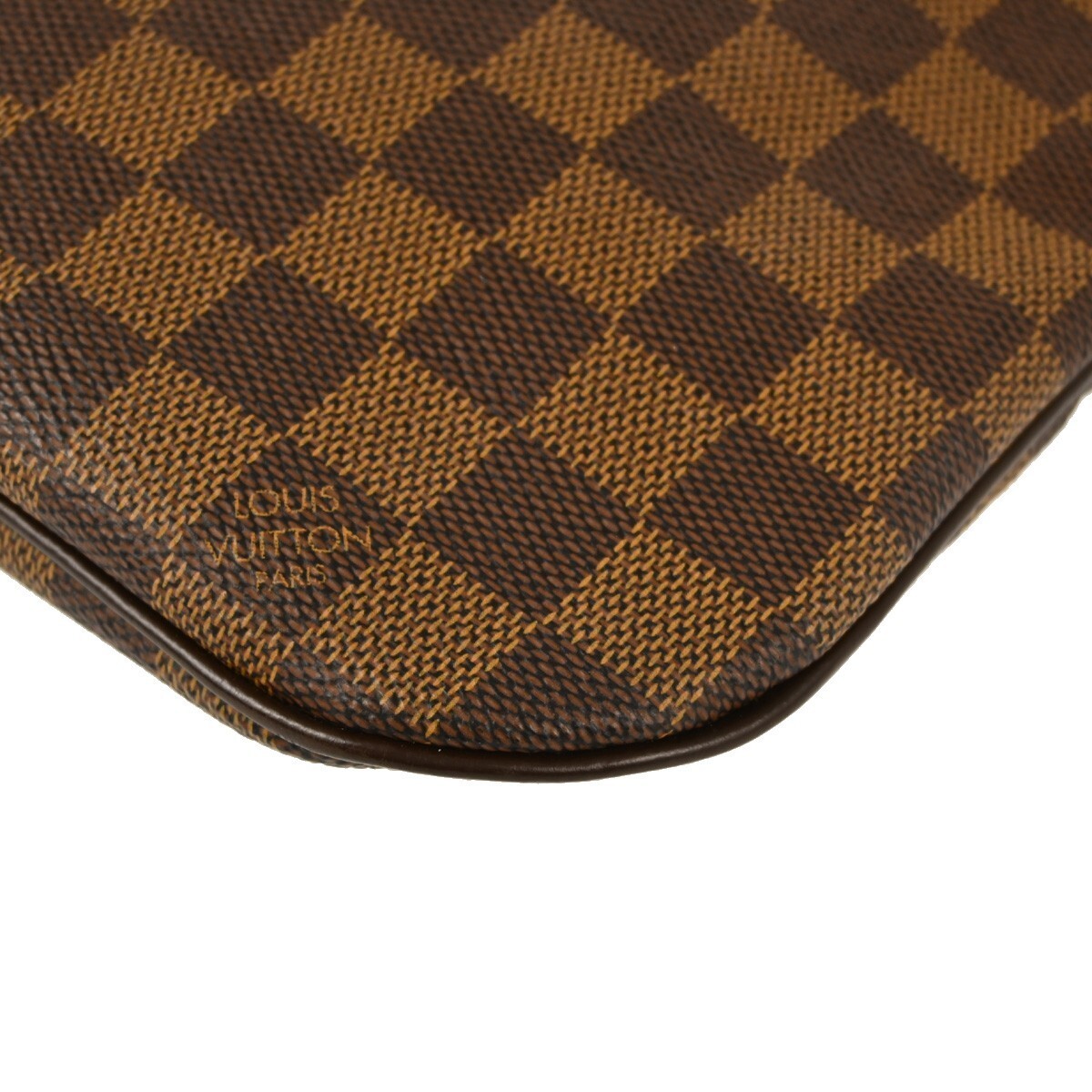 Louis Vuitton Damier Pochette Bosphore Shoulder Bag