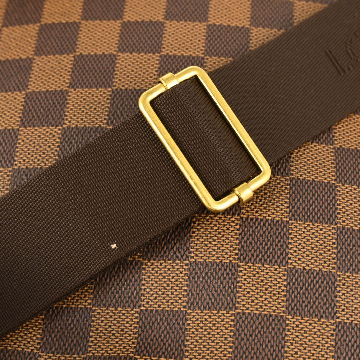 Louis Vuitton Damier Pochette Bosphore Shoulder Bag