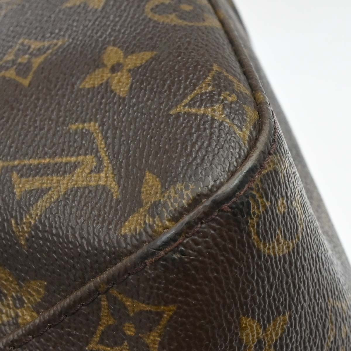 Louis Vuitton Looping GM Shoulder Bag Monogram
