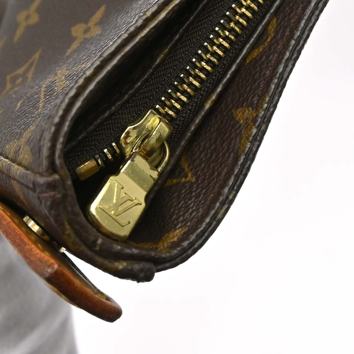 Louis Vuitton Looping GM Shoulder Bag Monogram