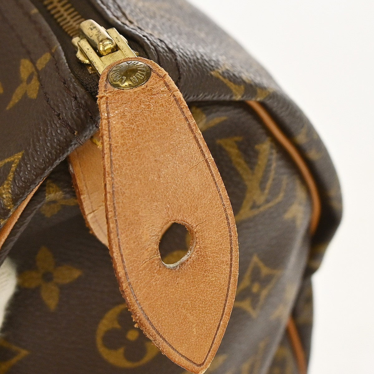 Louis Vuitton Monogram Speedy 40 Duffle Handbag