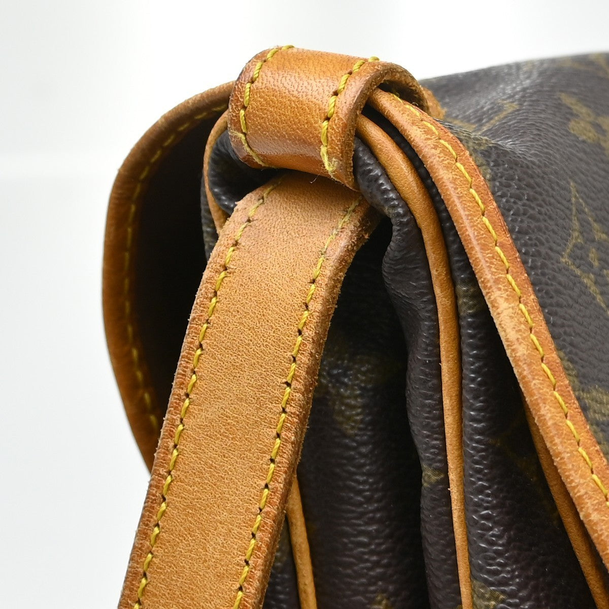 Louis Vuitton Monogram Saumur 30 Messenger Bag