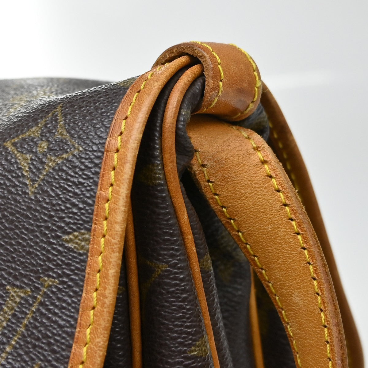 Louis Vuitton Monogram Saumur 30 Messenger Bag