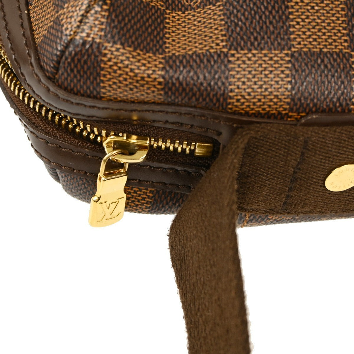 Louis Vuitton Damier Trotteur Beaubourg Shoulder Bag