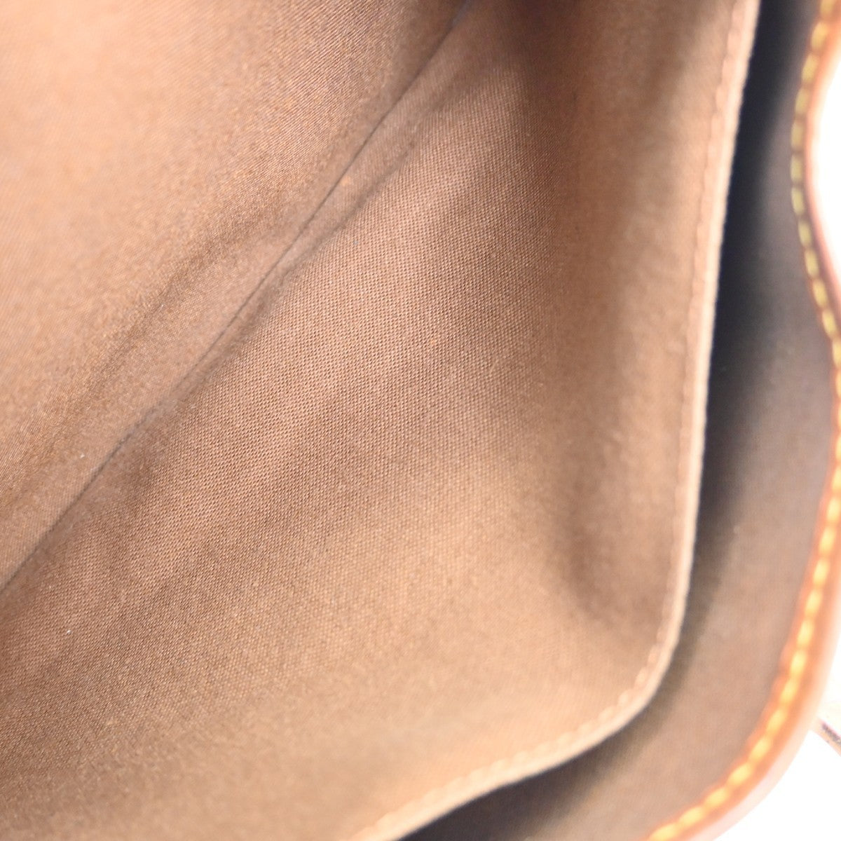 Louis Vuitton Monogram Saumur 30 Messenger Bag