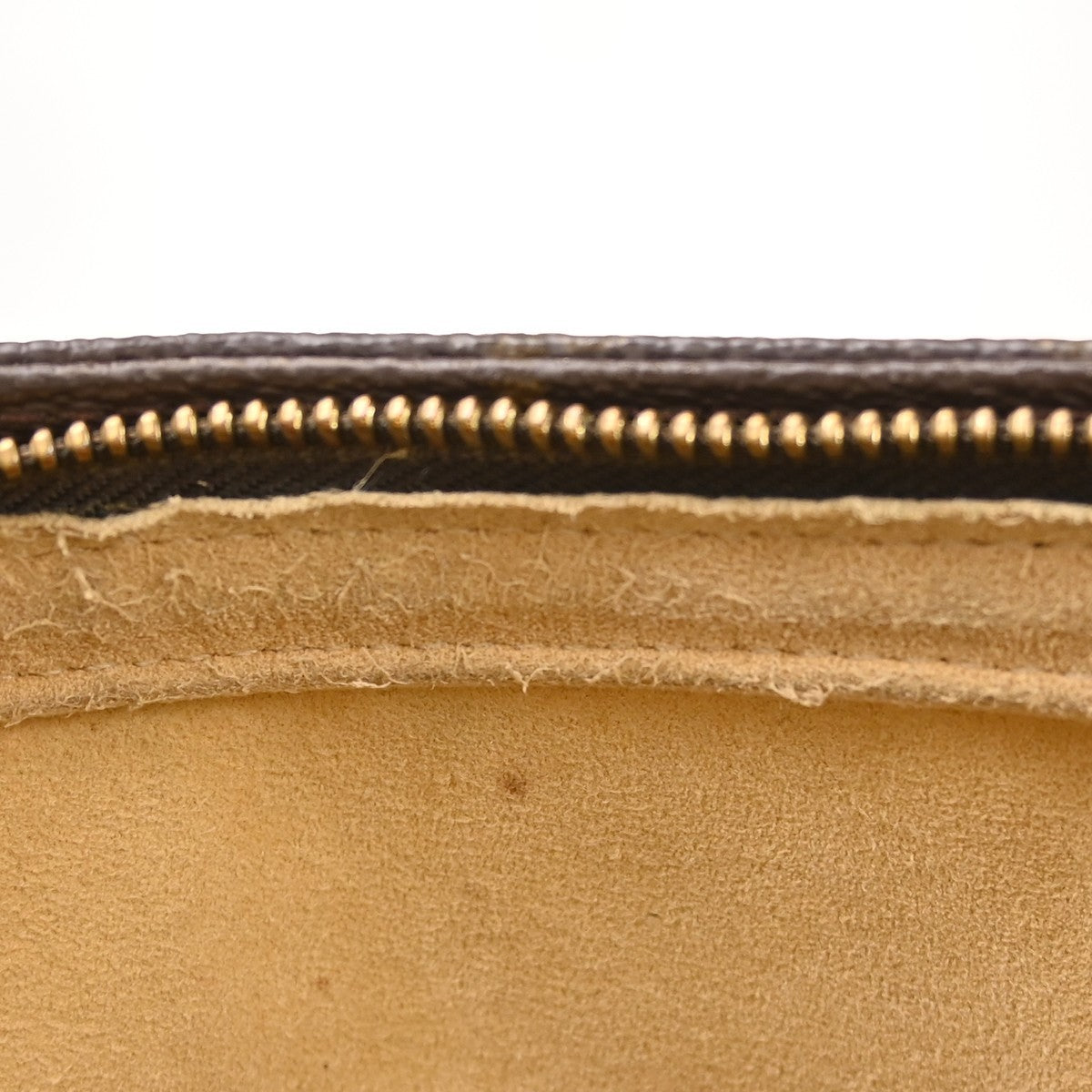 Louis Vuitton Looping GM Shoulder Bag Monogram