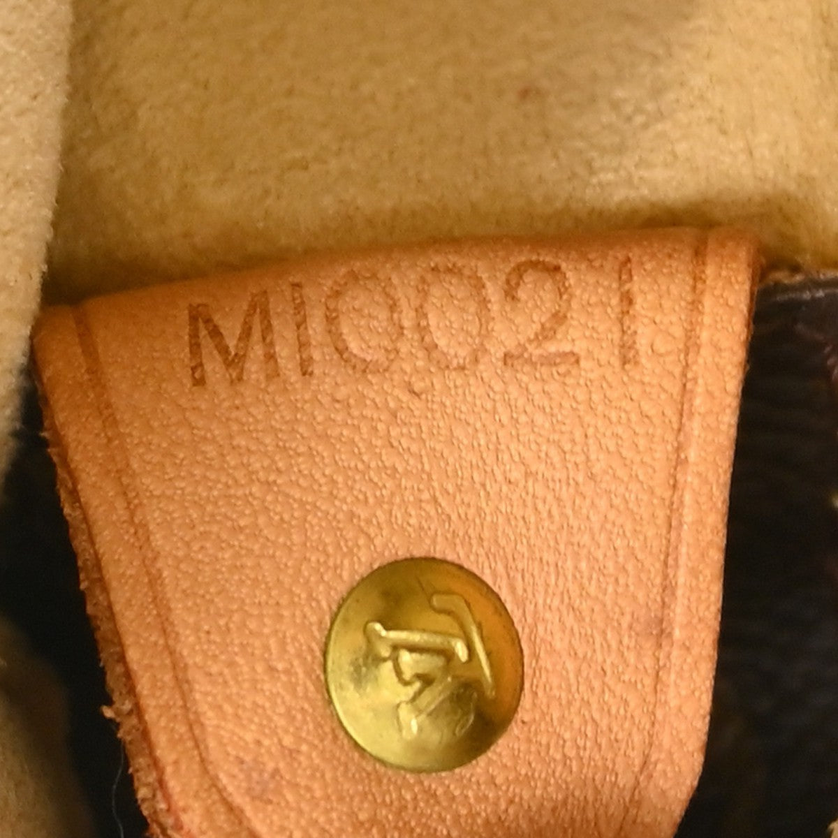 Louis Vuitton Looping GM Shoulder Bag Monogram