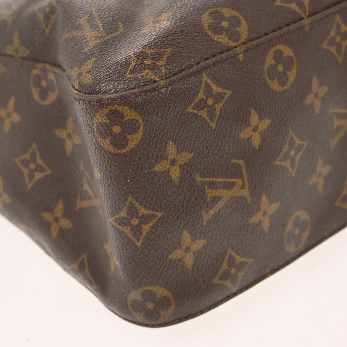 Louis Vuitton Looping GM Shoulder Bag Monogram