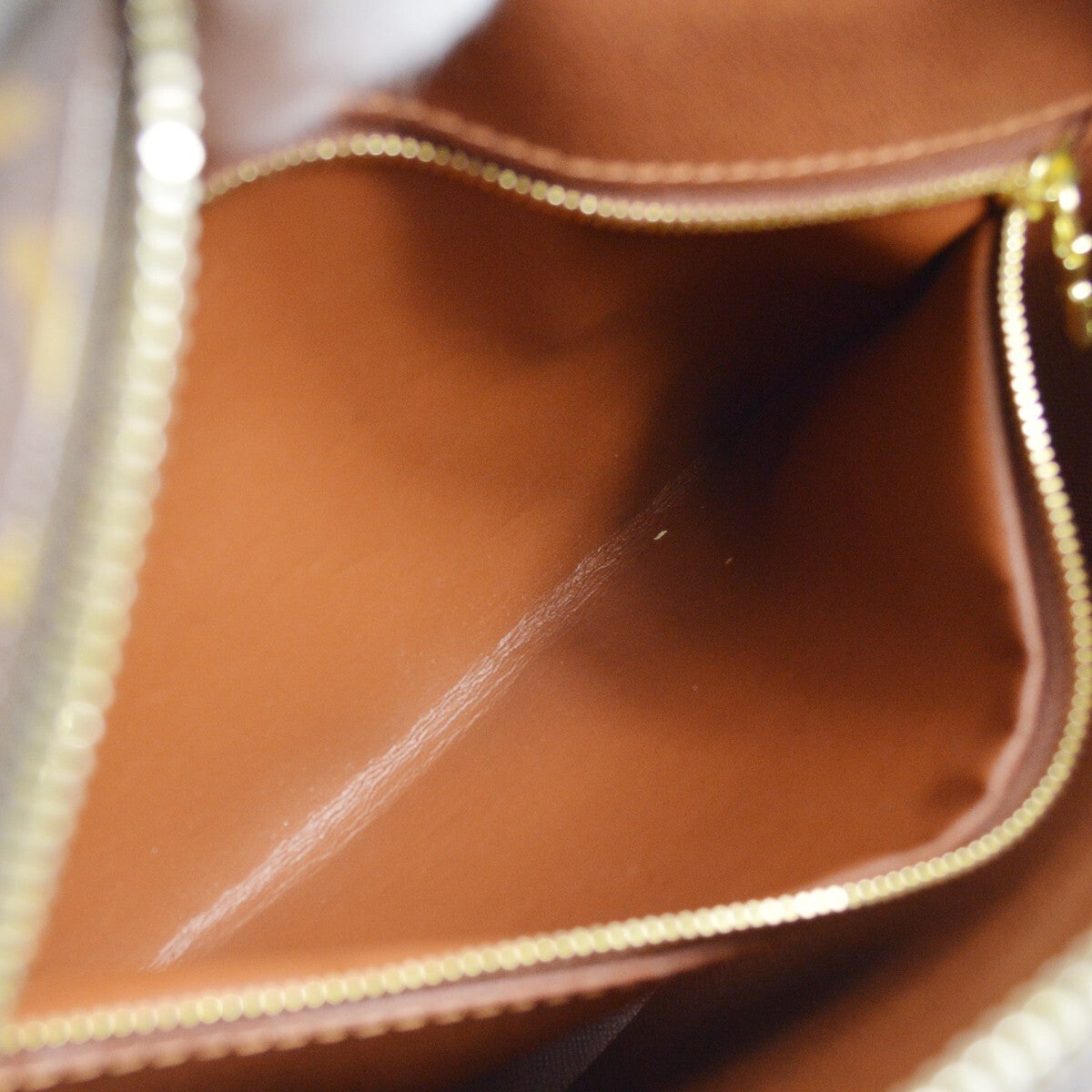 Louis Vuitton Monogram Nile Messenger Shoulder Bag