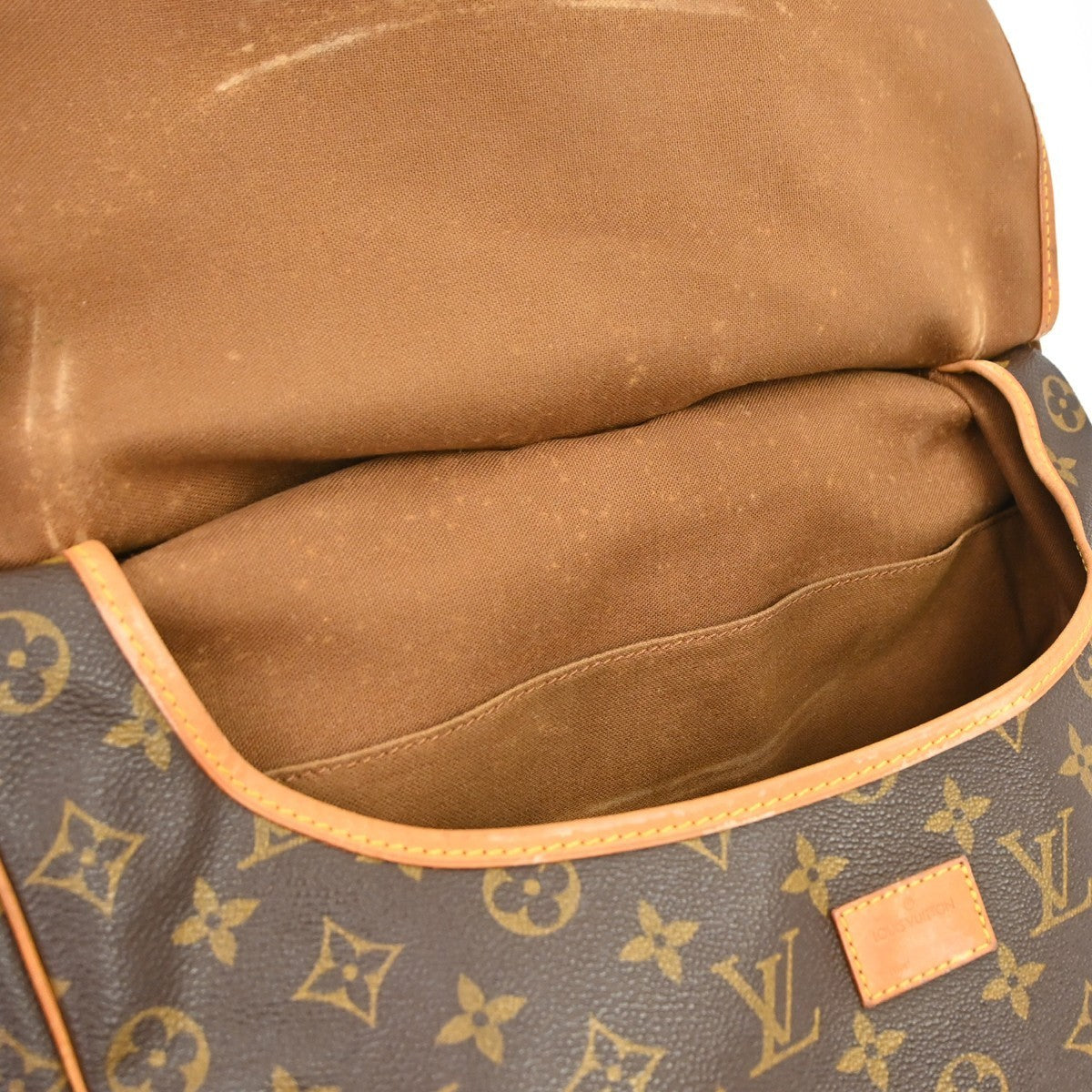 Louis Vuitton Saumur 35 Shoulder Bag Monogram