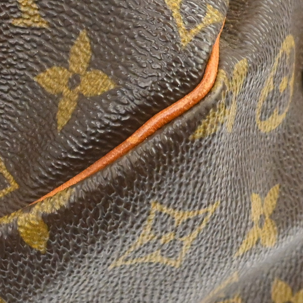 Louis Vuitton Saumur 35 Shoulder Bag Monogram