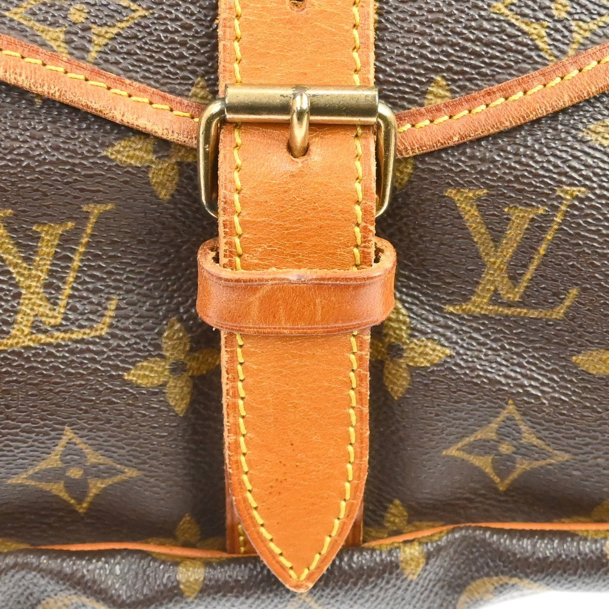 Louis Vuitton Saumur 35 Shoulder Bag Monogram