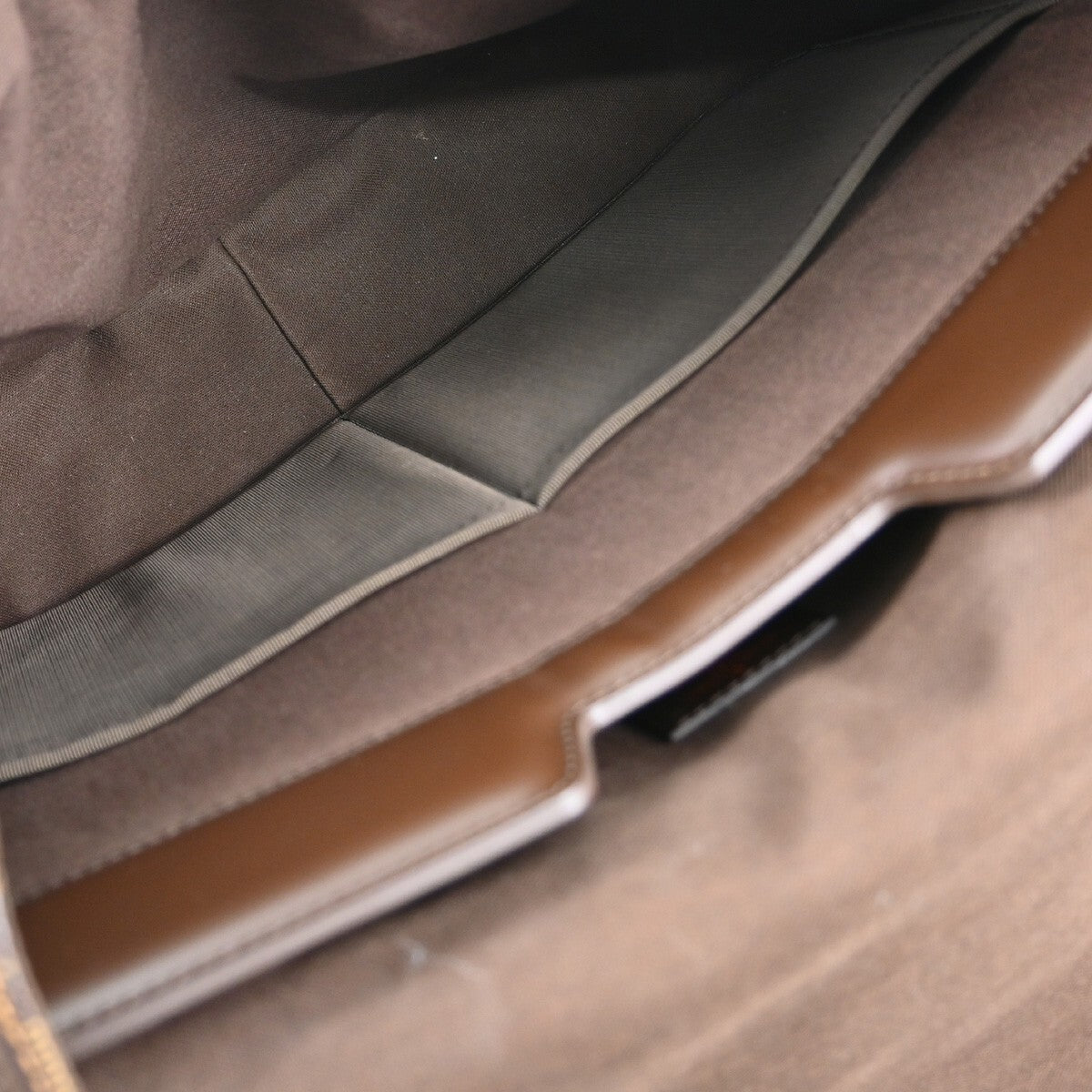 Louis Vuitton Damier Spencer Laptop Messenger Bag